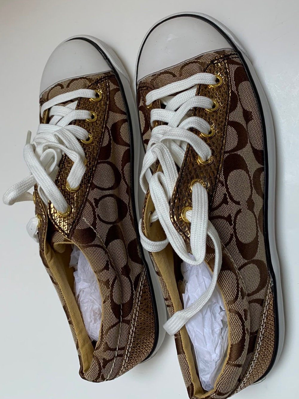 BN Classic Coach ladies logo fabric and gold leather trim sneakers size 8.5